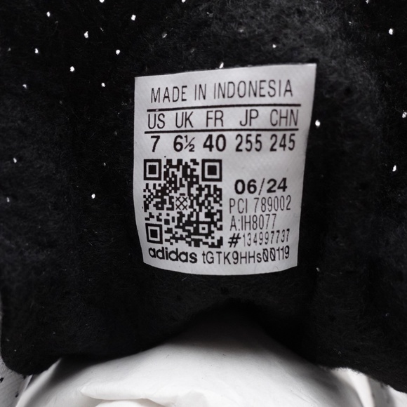 NEW adidas Originals SL 72 RS Suede Sneakers IH8077 - Picture 8 of 14